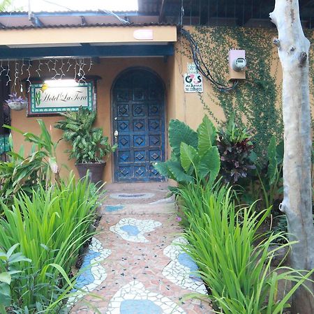 La Tora Hotel Managua Buitenkant foto